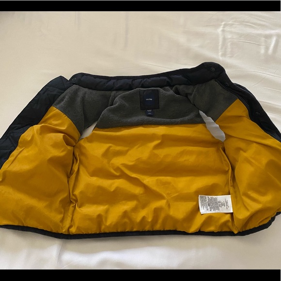 Baby Gap navy puffer vest size 5 - Picture 7 of 13